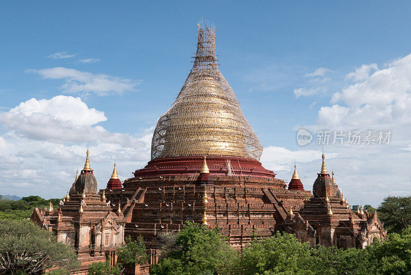 2016年缅甸蒲甘地震后Dhammayazika Paya的修复工作